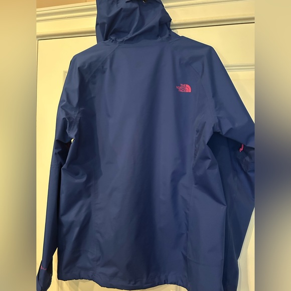 The North Face Hyvent Flash Dry women’s jacket - Picture 3 of 5
